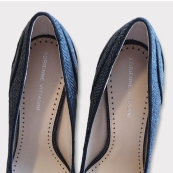 EUC Adrienne Vittadini Nannette Fabric Heels - Picture 3 of 7